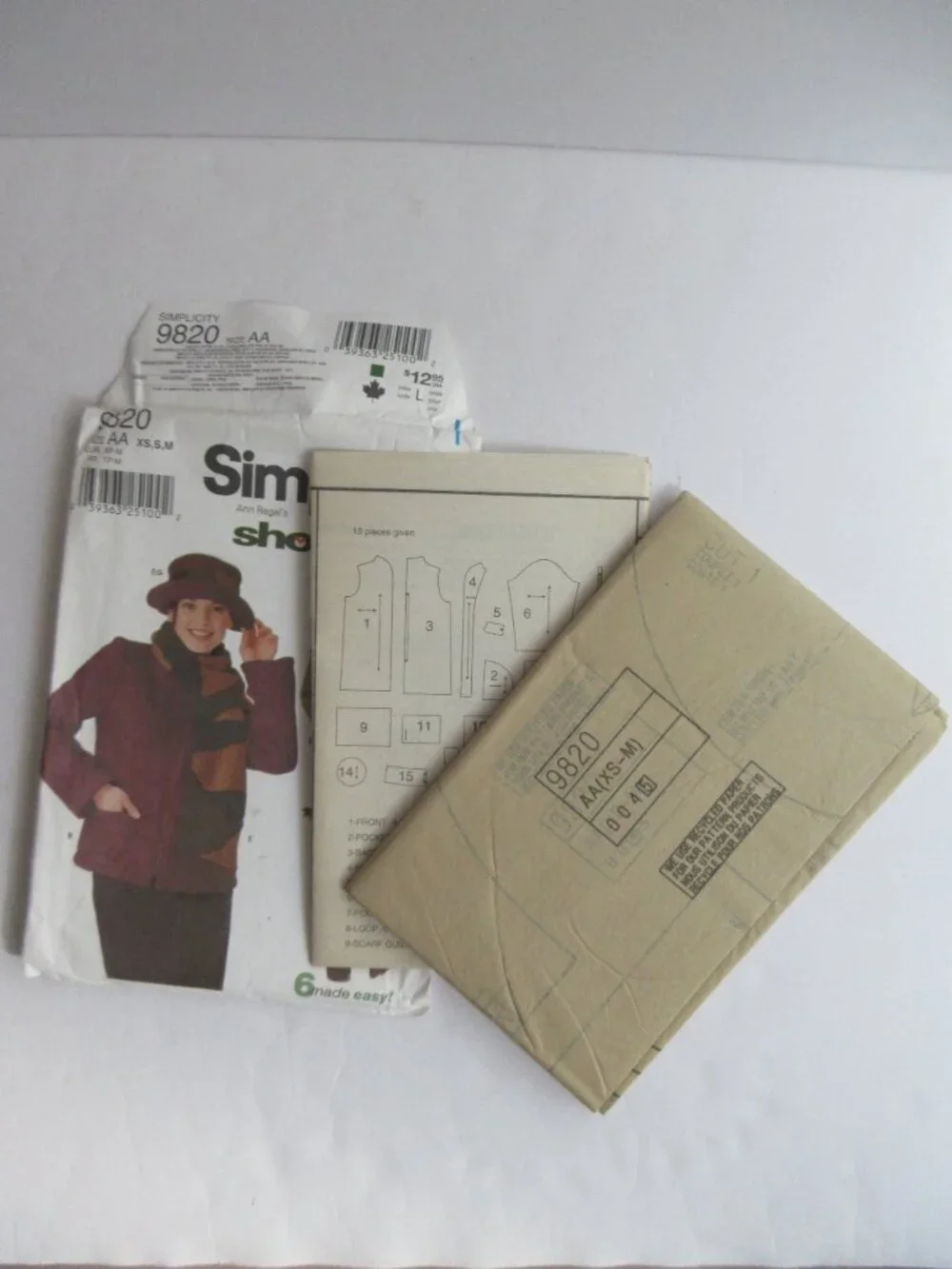 Simplicity Pattern 9820 Misses Jacket, Vest, Scarf, Hat, Headband UNCUT XS S M